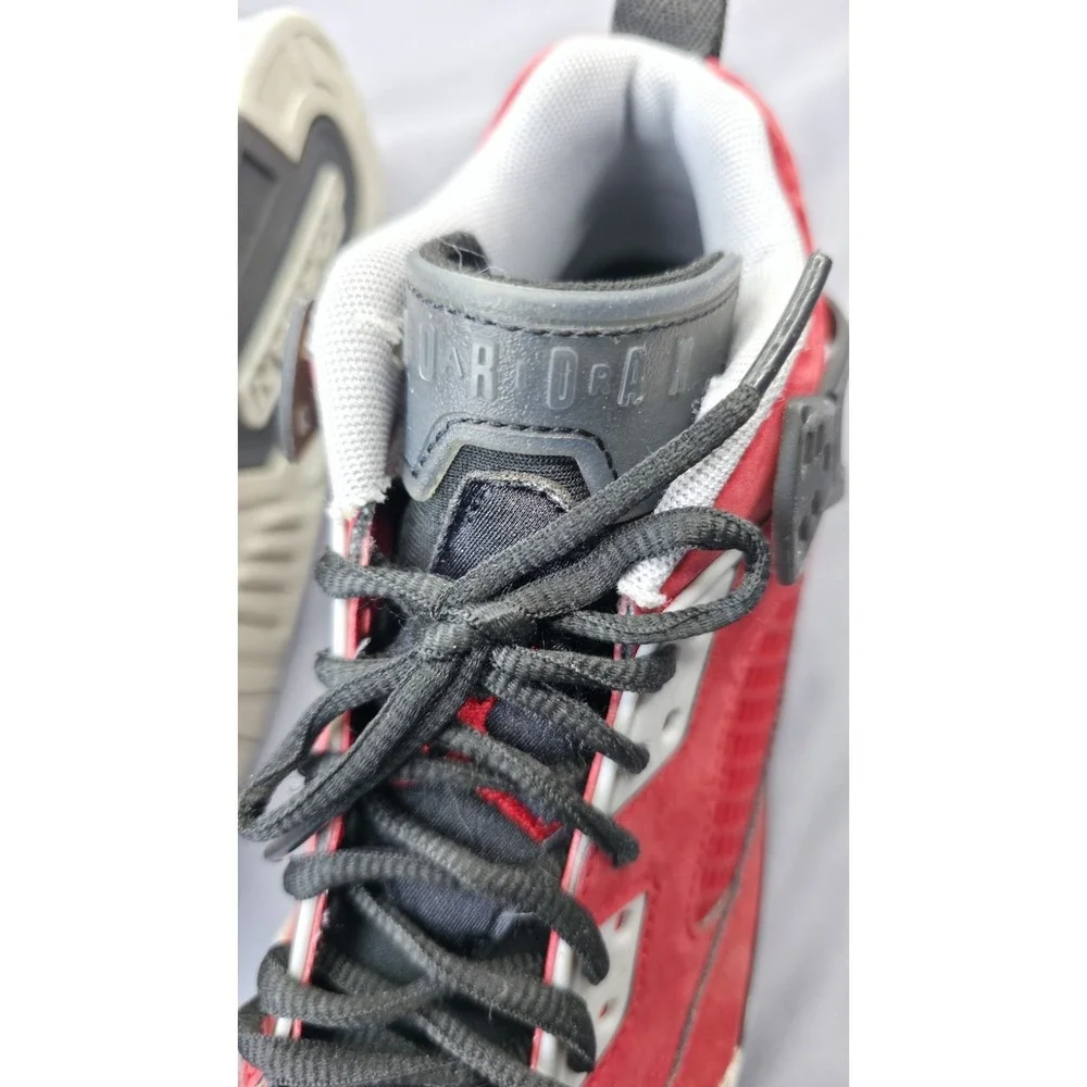 Jordan Spizike Low Toro (GS) -FQ3950-600 - US size 6 Youth
